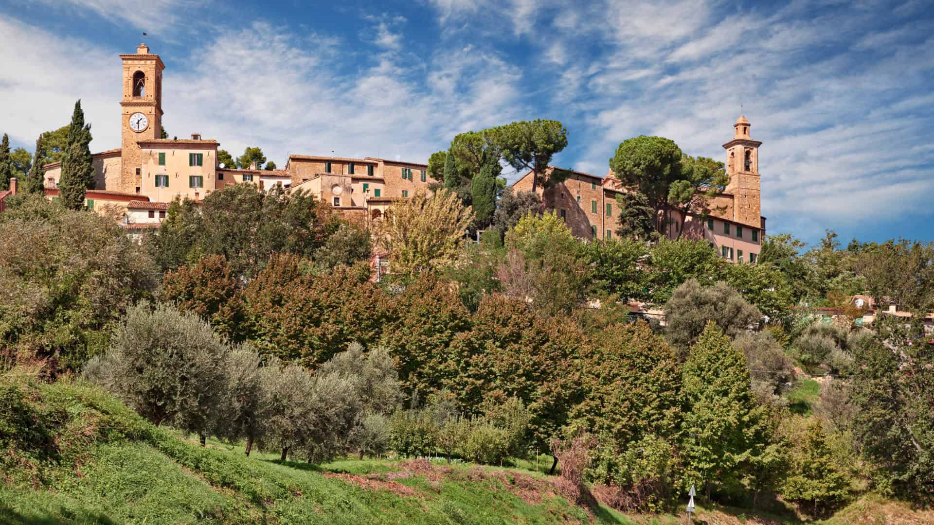 Panoramablick auf Castelbellino