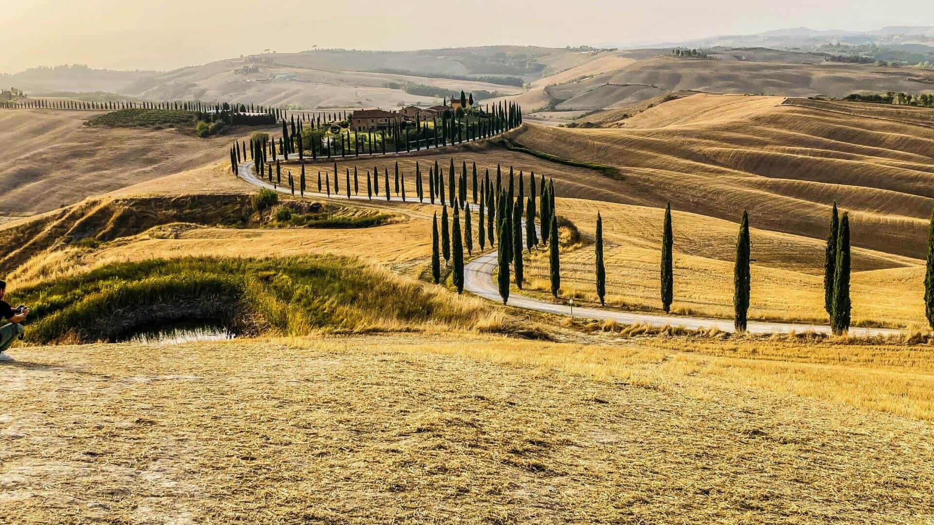 Valley of Val D'Orcia in Tuscany. Photo by Elia Pinzin