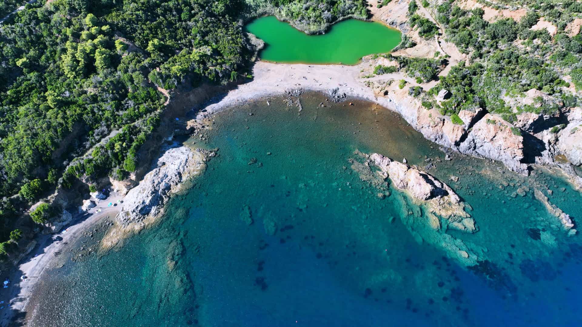 Panoramaluftaufnahme von Terranera auf der Insel Elba