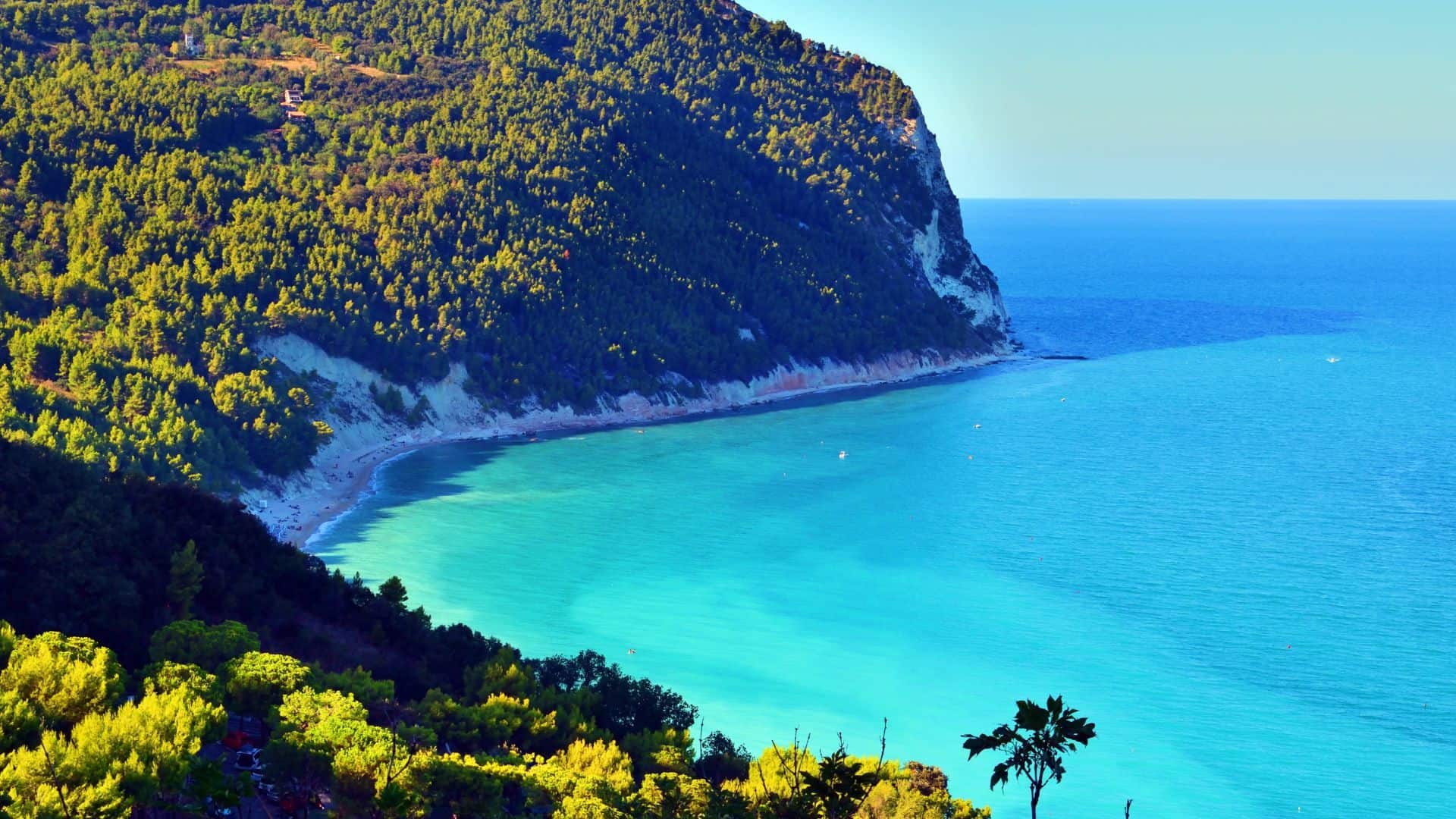 The beach of Sirolo in the Marche