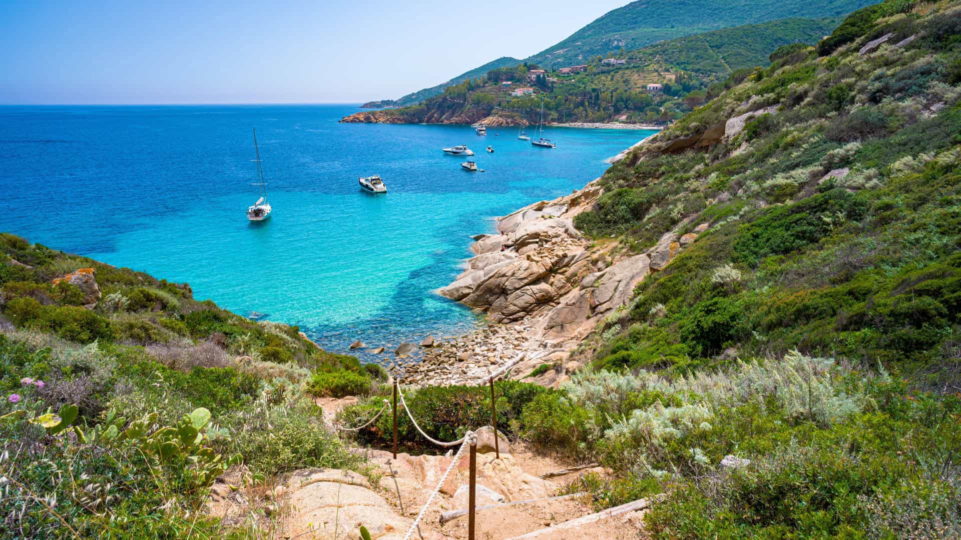 Hidden cove of Giglio Island