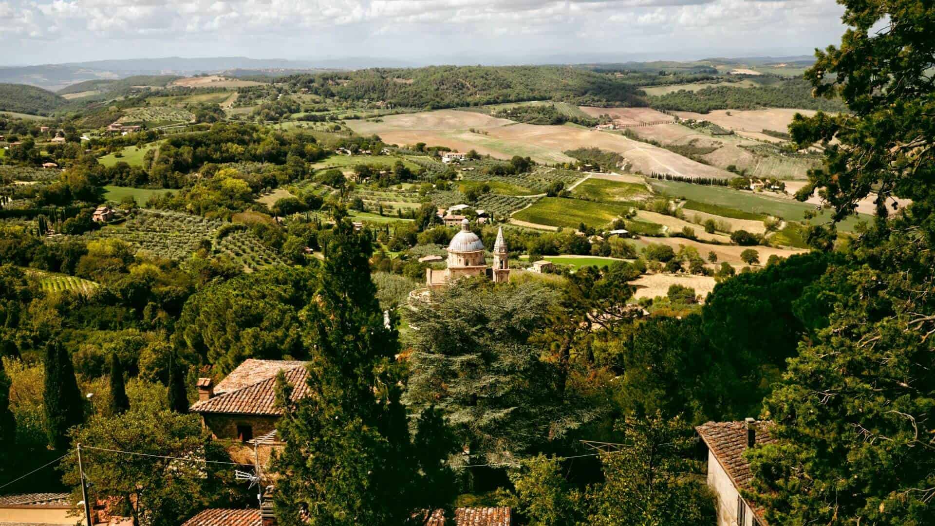Panorama of a Valley in Montepulciano. Photo by Gildo Cancelli